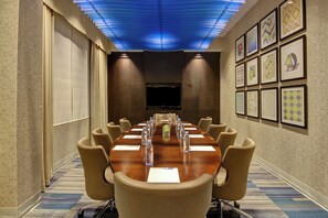 Meeting facility - Holiday Inn Express Hotel & Suites Toronto - Markham by IHG (Richmond Hill)