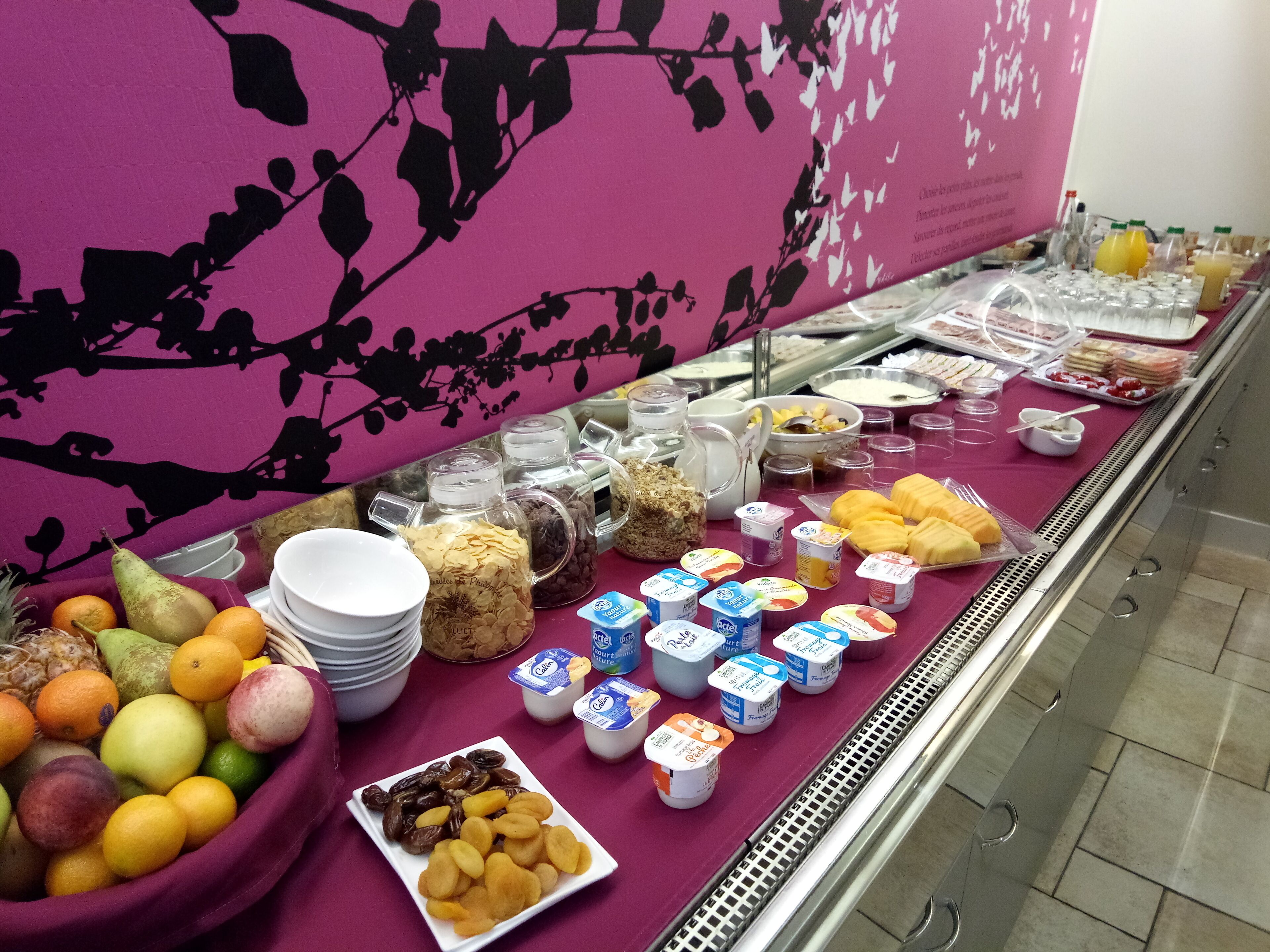 daily buffet breakfast (eur 13 per person)