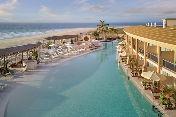 Indoor pool, 2 outdoor pools, pool umbrellas, sun loungers