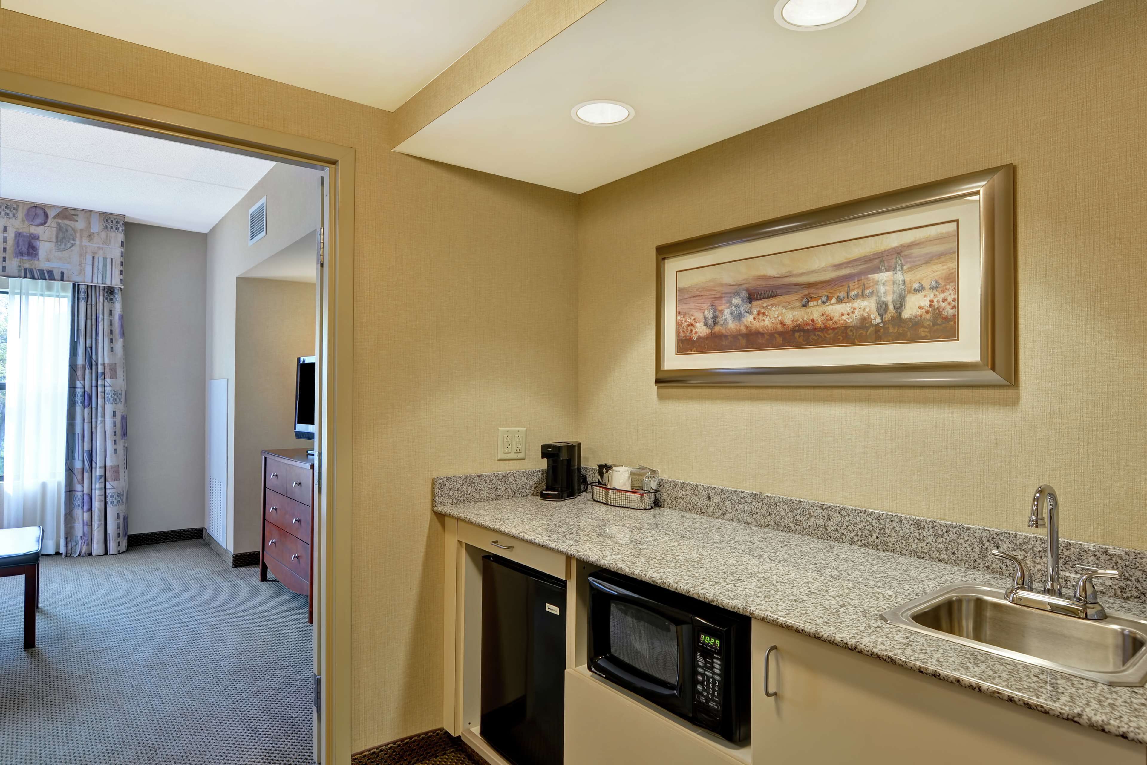 one king bed suite | in-room safe, desk, iron/ironing board, free cots/infant beds