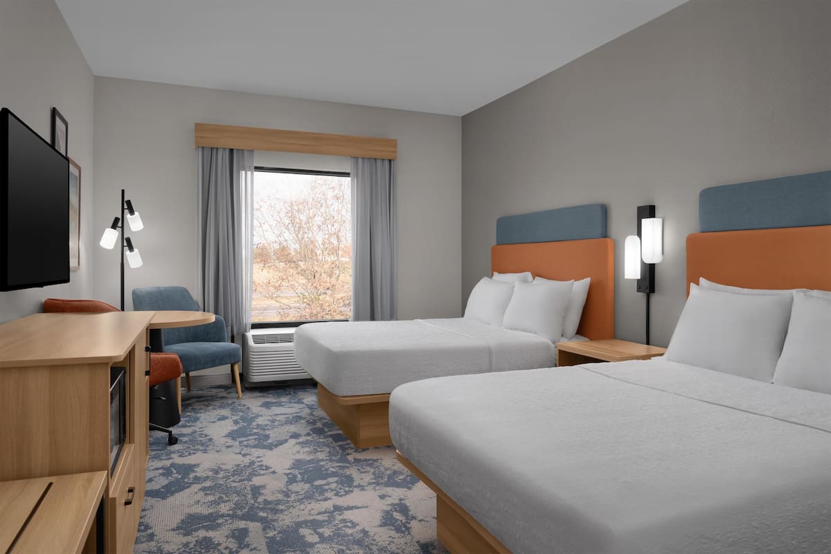 Room, 2 Queen Beds, Non Smoking