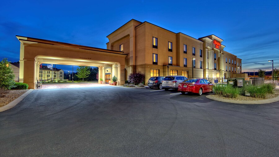 Hampton Inn Crossville