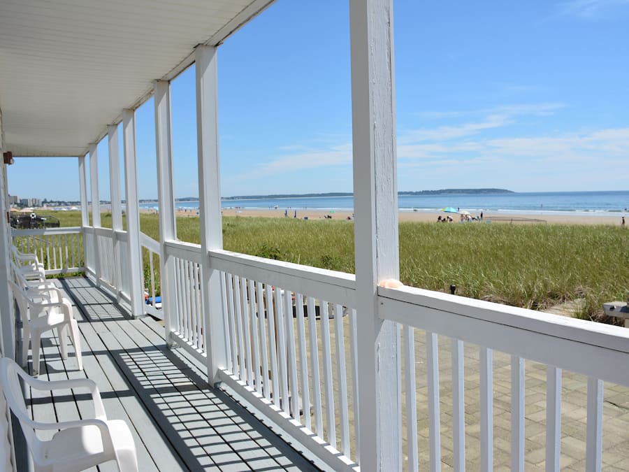 Room, Ocean View (Wind Song)