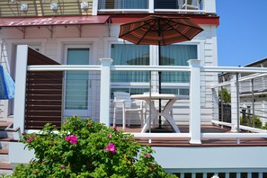 Terrace/patio - Alouette Beach Resort (Old Orchard Beach)