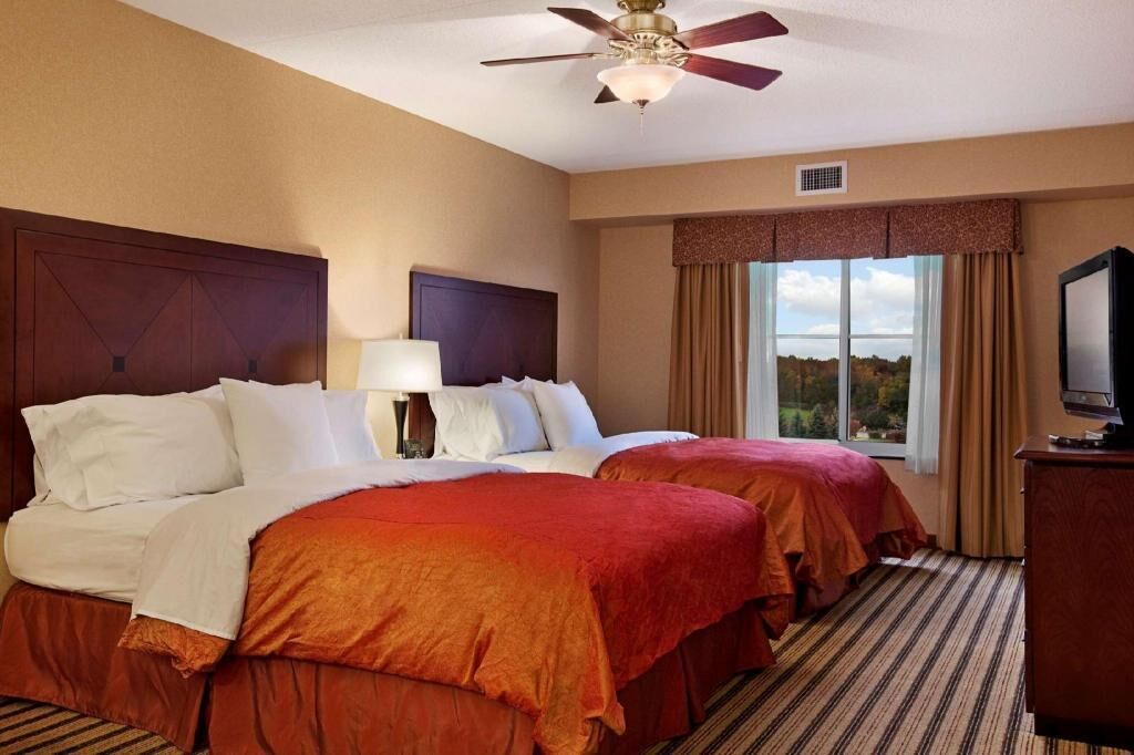 In-room safe, desk, iron/ironing board, free cribs/infant beds