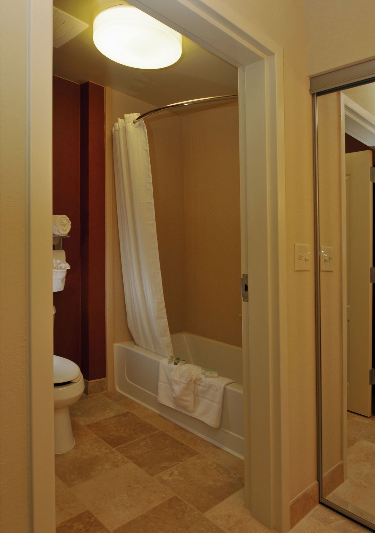 Baño | Secadora de cabello y toallas 