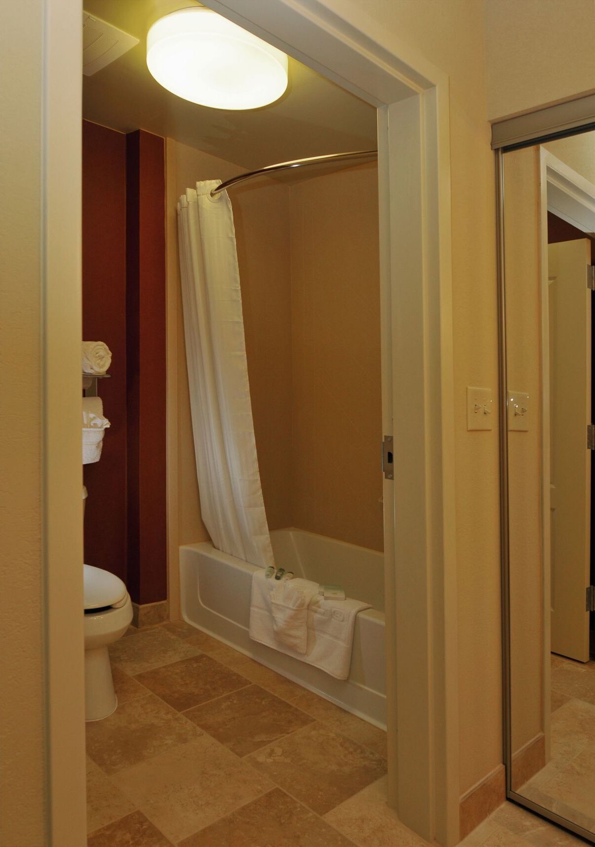 Baño | Secadora de cabello y toallas 