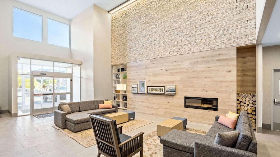 Country Inn & Suites by Radisson, Flagstaff Downtown, AZ