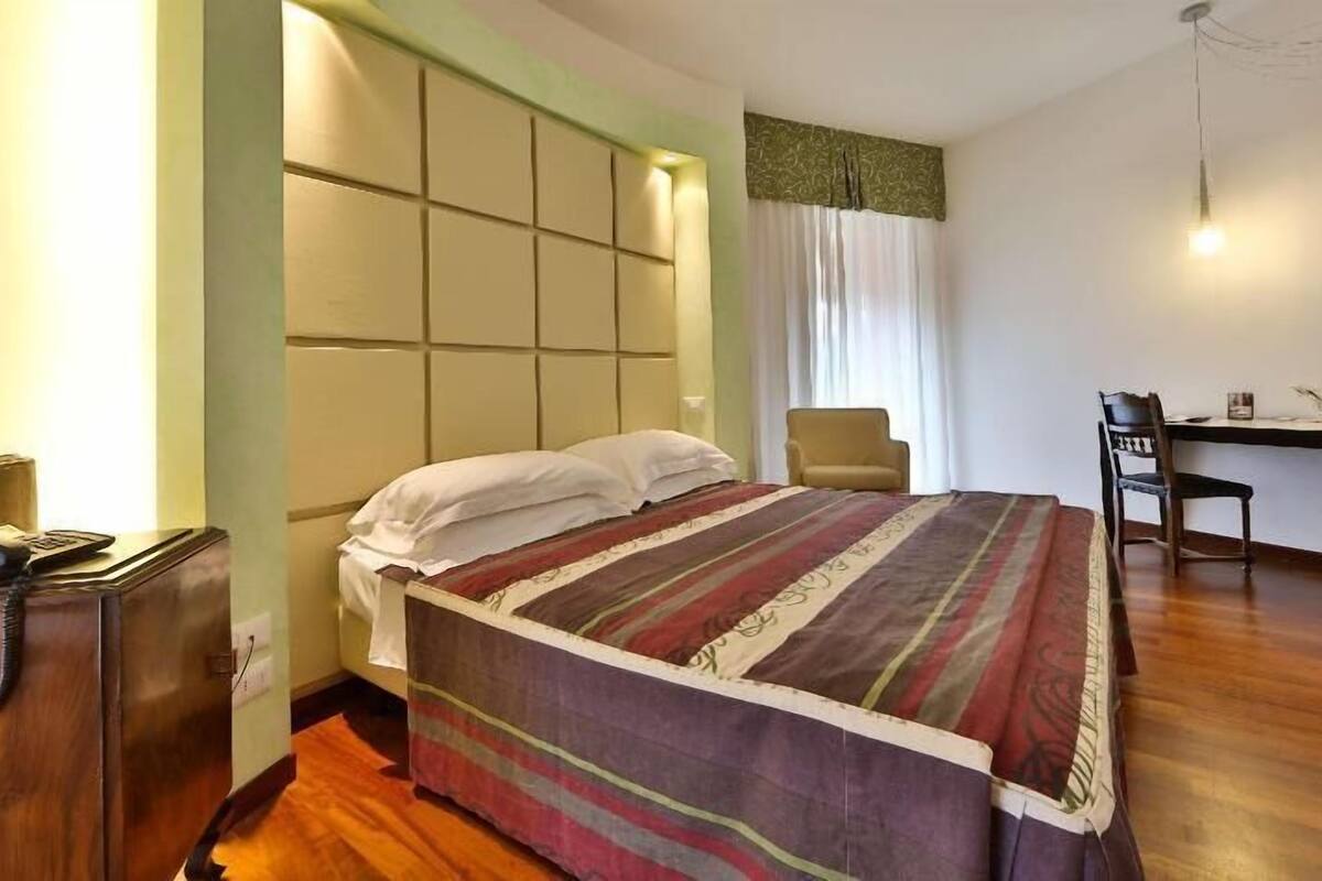 Minibar, in-room safe, desk, blackout drapes