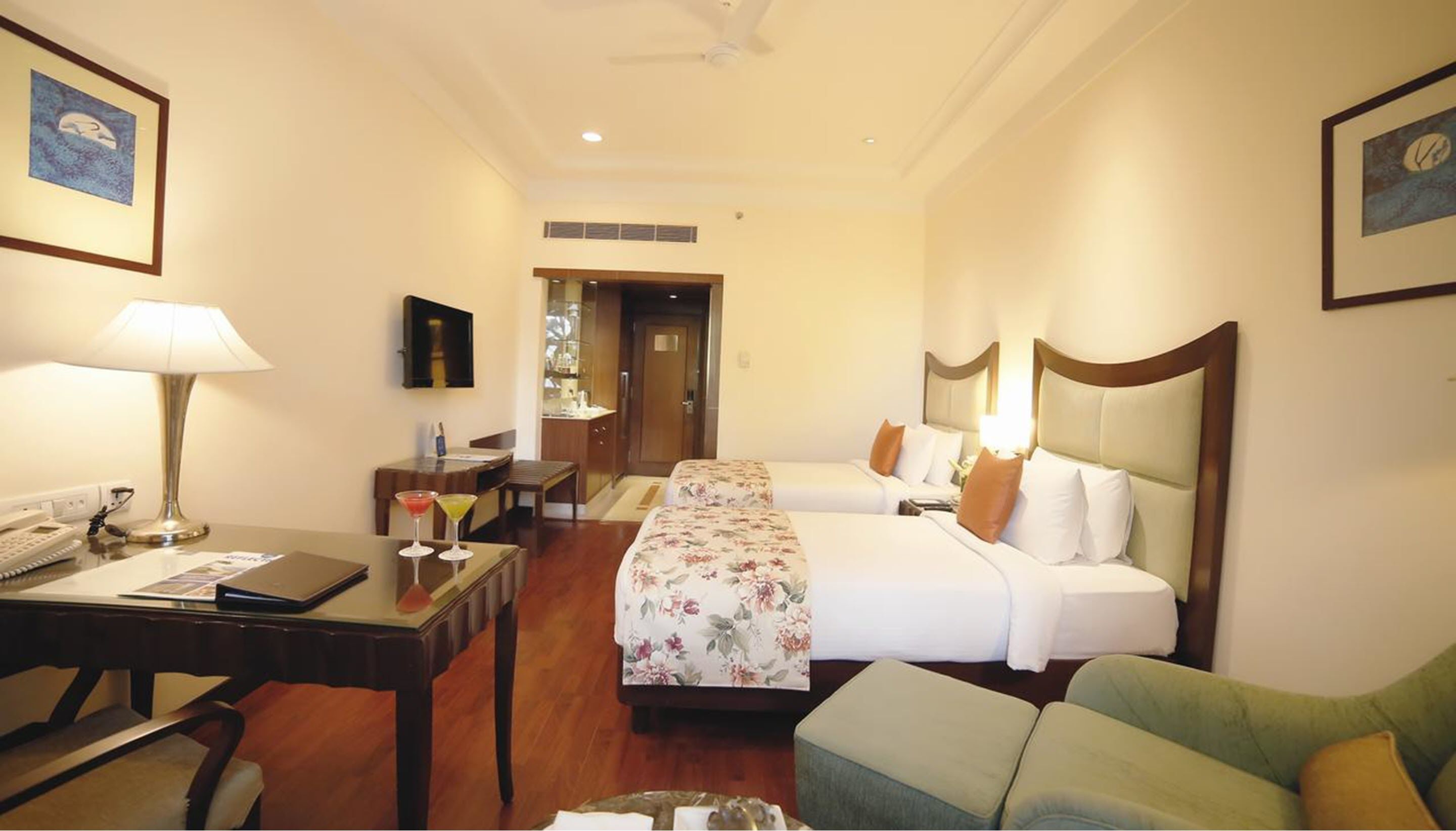 Foto - Muse Sarovar Portico Nehru Place