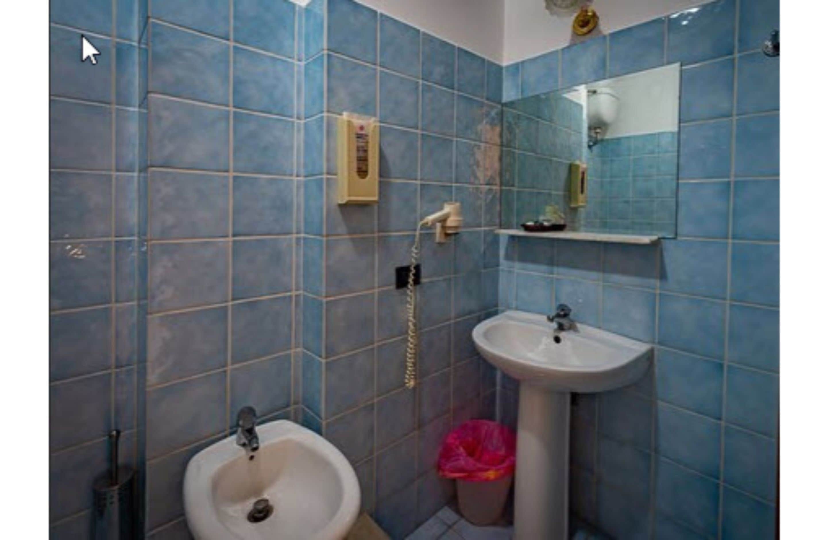 1 bedroom, desk, laptop workspace, free wifi