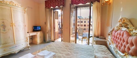 Superior Double or Twin Room | Balcony