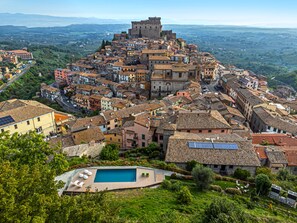 Aerial view - Palazzo Catalani Resort (Soriano nel Cimino)