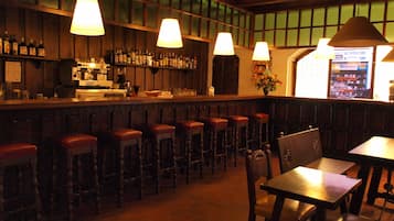 Bar (in der Unterkunft)