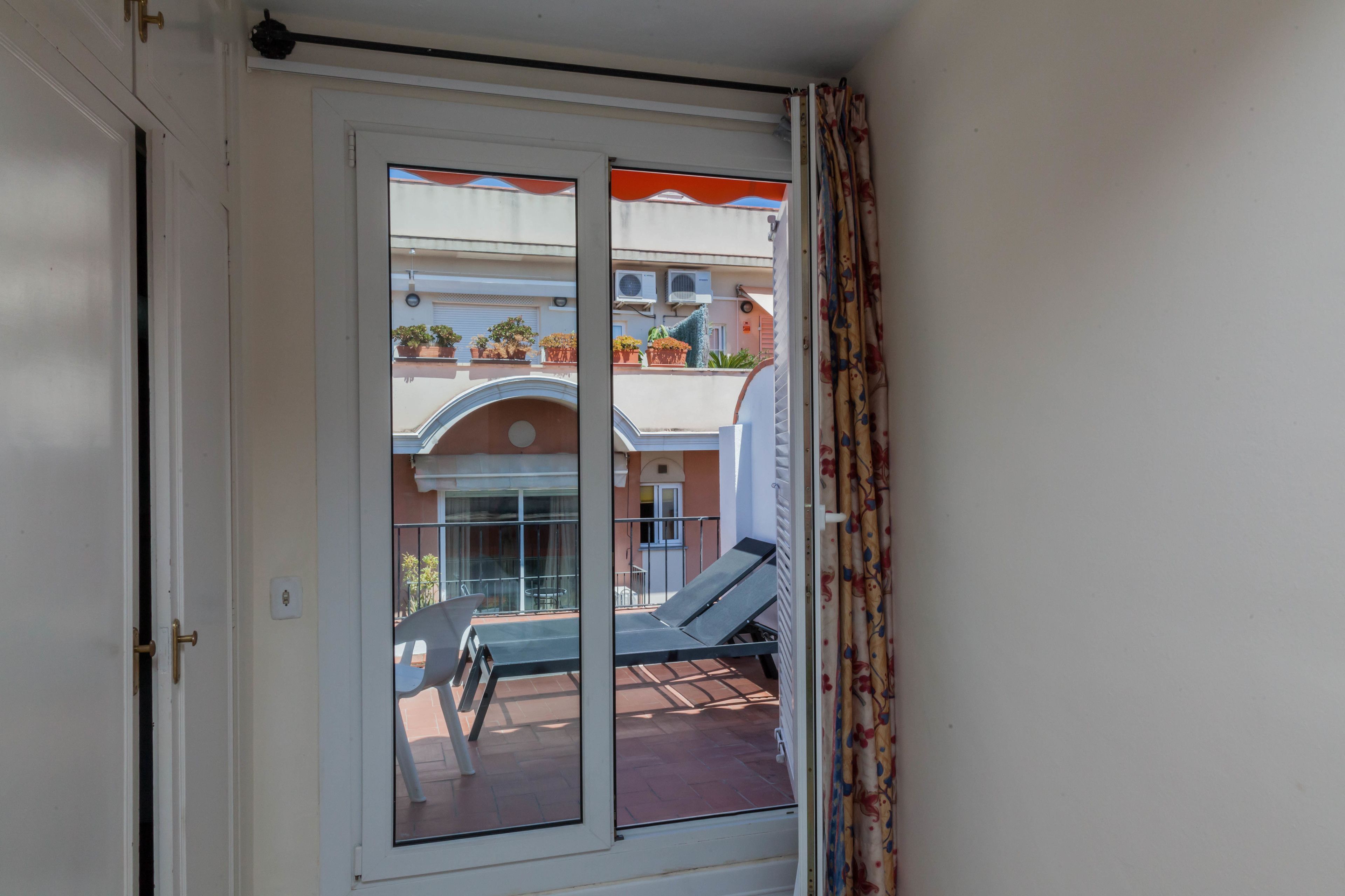 double room (atic) | terrace/patio