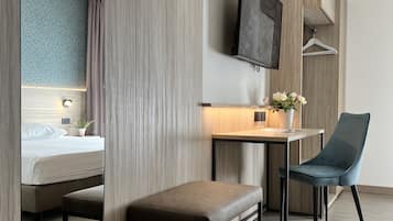 Literie de qualité supérieure, couette en duvet d'oie, minibar