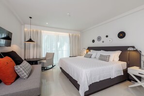 Deluxe Room, Pool View | View from room