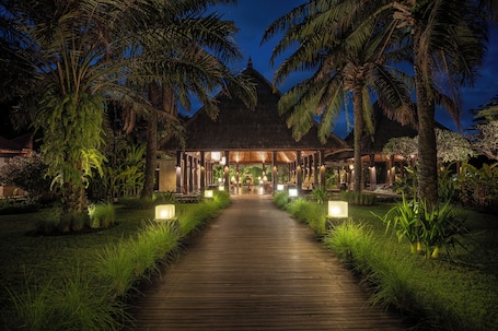 Vestíbulo. Ramayana Candidasa Beach Resort
