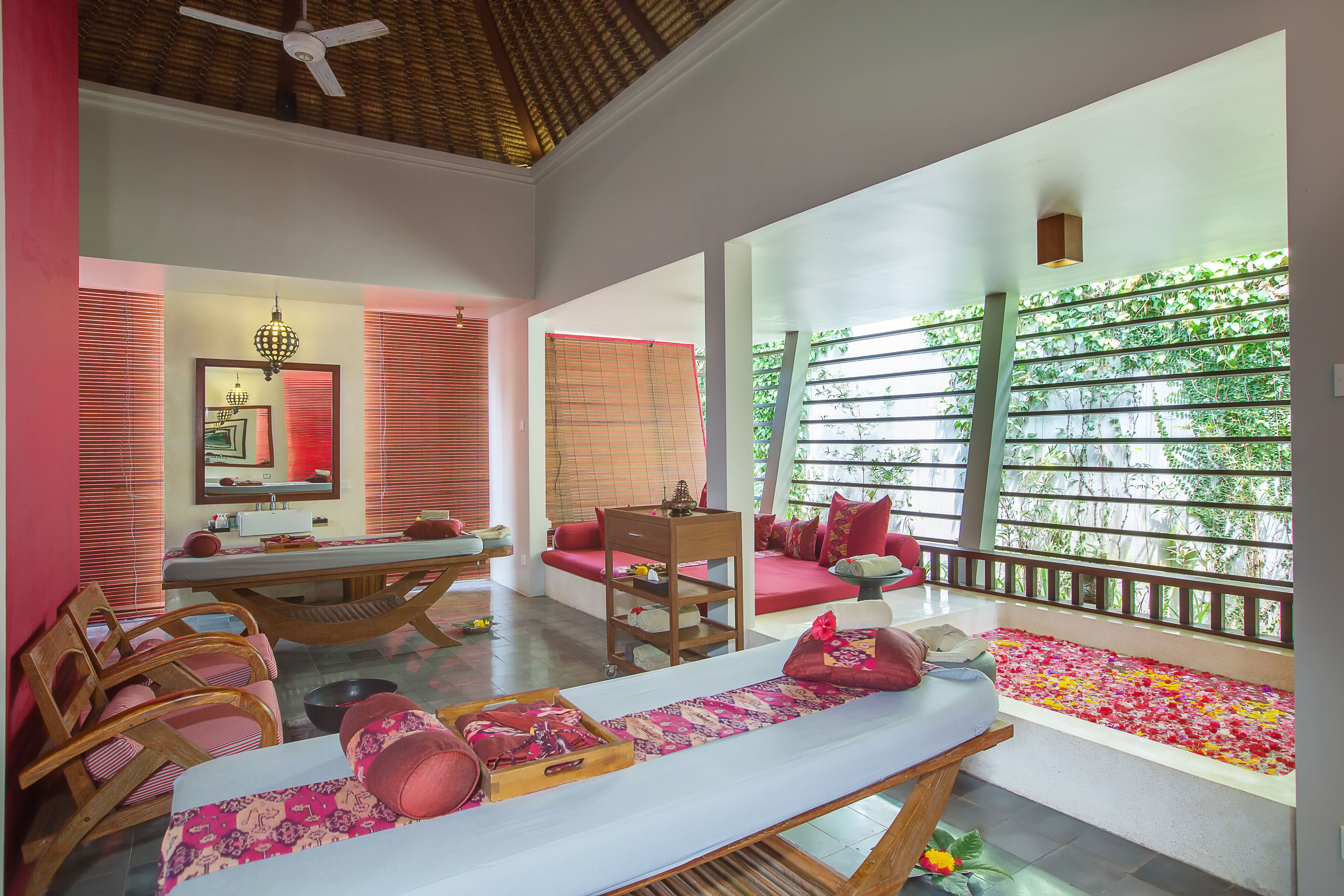 Espace de soins pour les couples, soins corporels, soins d'aromathérapie