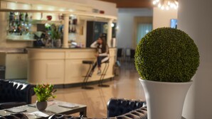 Ảnh chưa phân loại, 5 trong số 57 ảnh, nút
