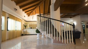 Ảnh chưa phân loại, 3 trong số 57 ảnh, nút