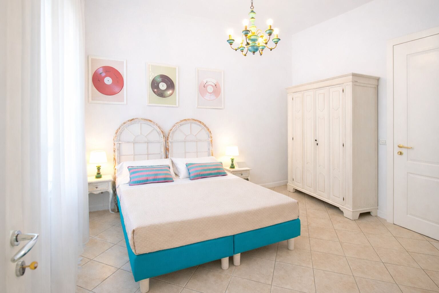 Minibar, in-room safe, free WiFi, bed sheets