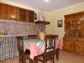 Apartment, 2 Bedrooms, Kitchen | Private kitchenette - Albergo Diffuso Borgo Santa Caterina "Quartiere Ebraico" (Castiglione di Sicilia)
