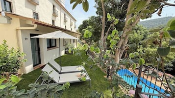 Habitación Deluxe Superior con Terraza | Terrace/patio