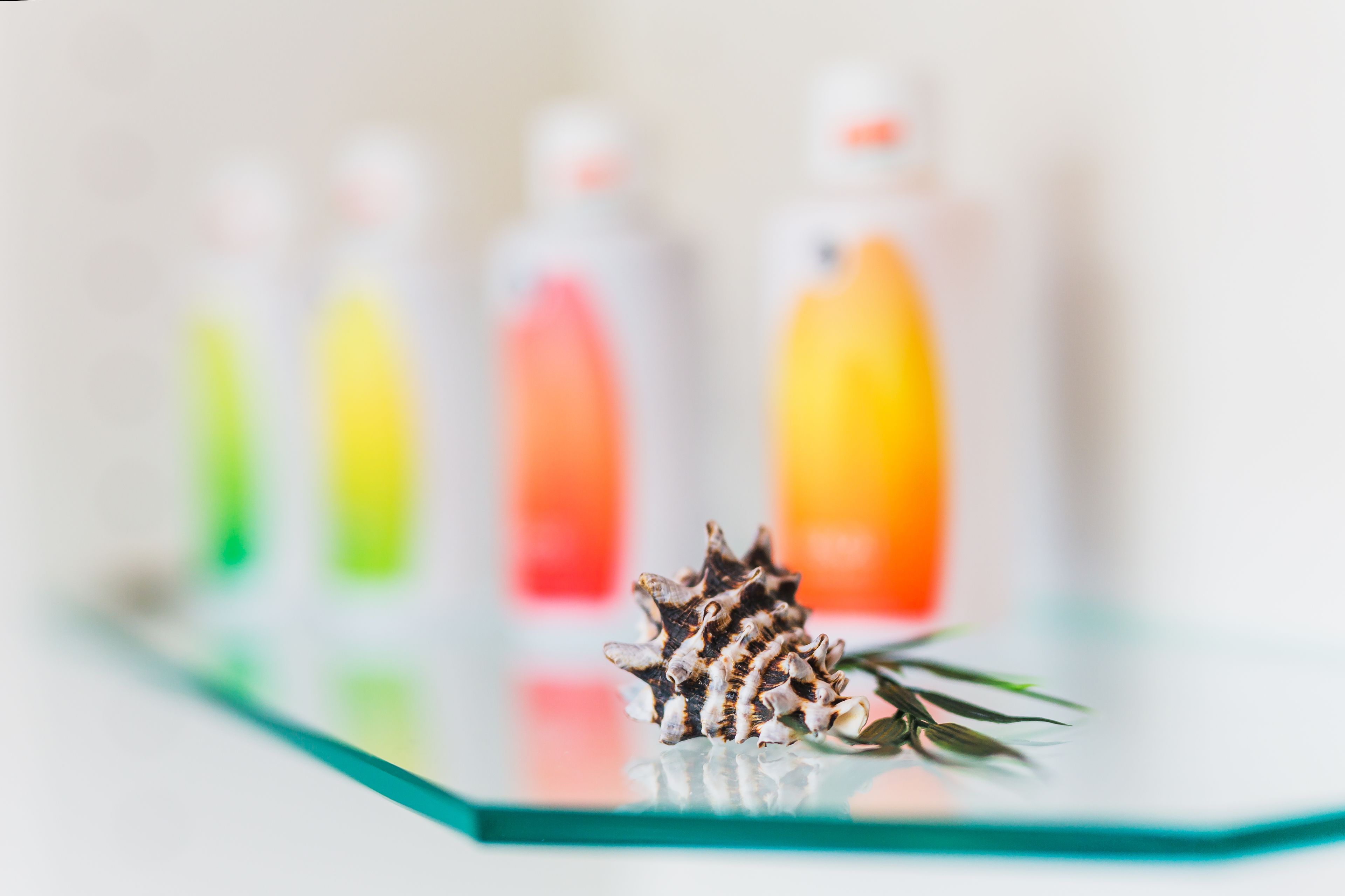 couples treatment room(s), sauna, hot tub, steam room, body treatments