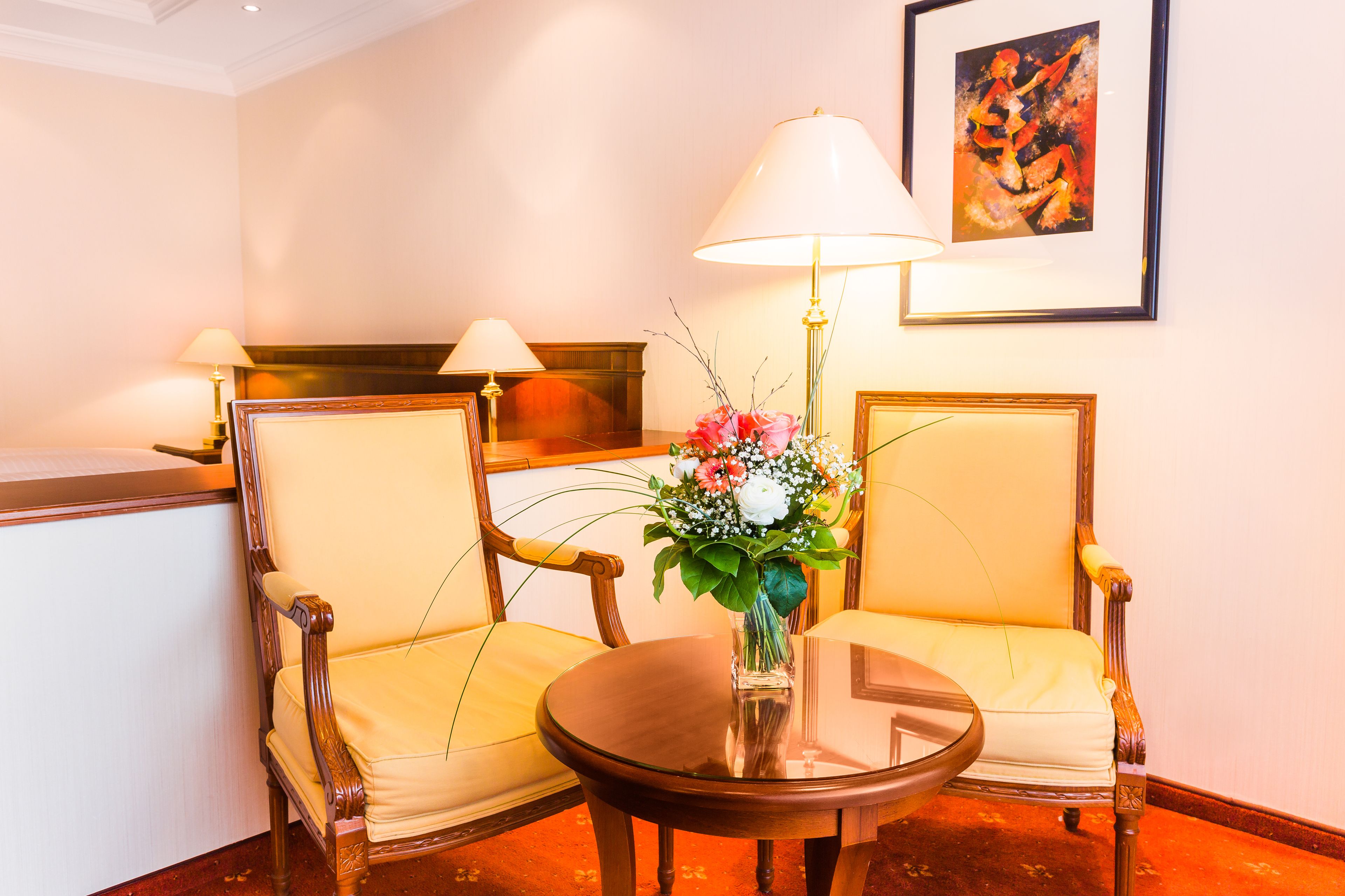 junior suite, garden view | 1 bedroom, hypo-allergenic bedding, minibar, in-room safe