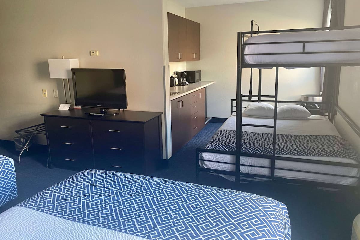 Suite, 2 Queen Beds | Premium bedding, desk, blackout drapes, iron/ironing board