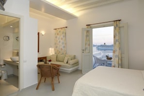 Standard Room, Sea View | In-room safe, blackout curtains, free WiFi, bed sheets