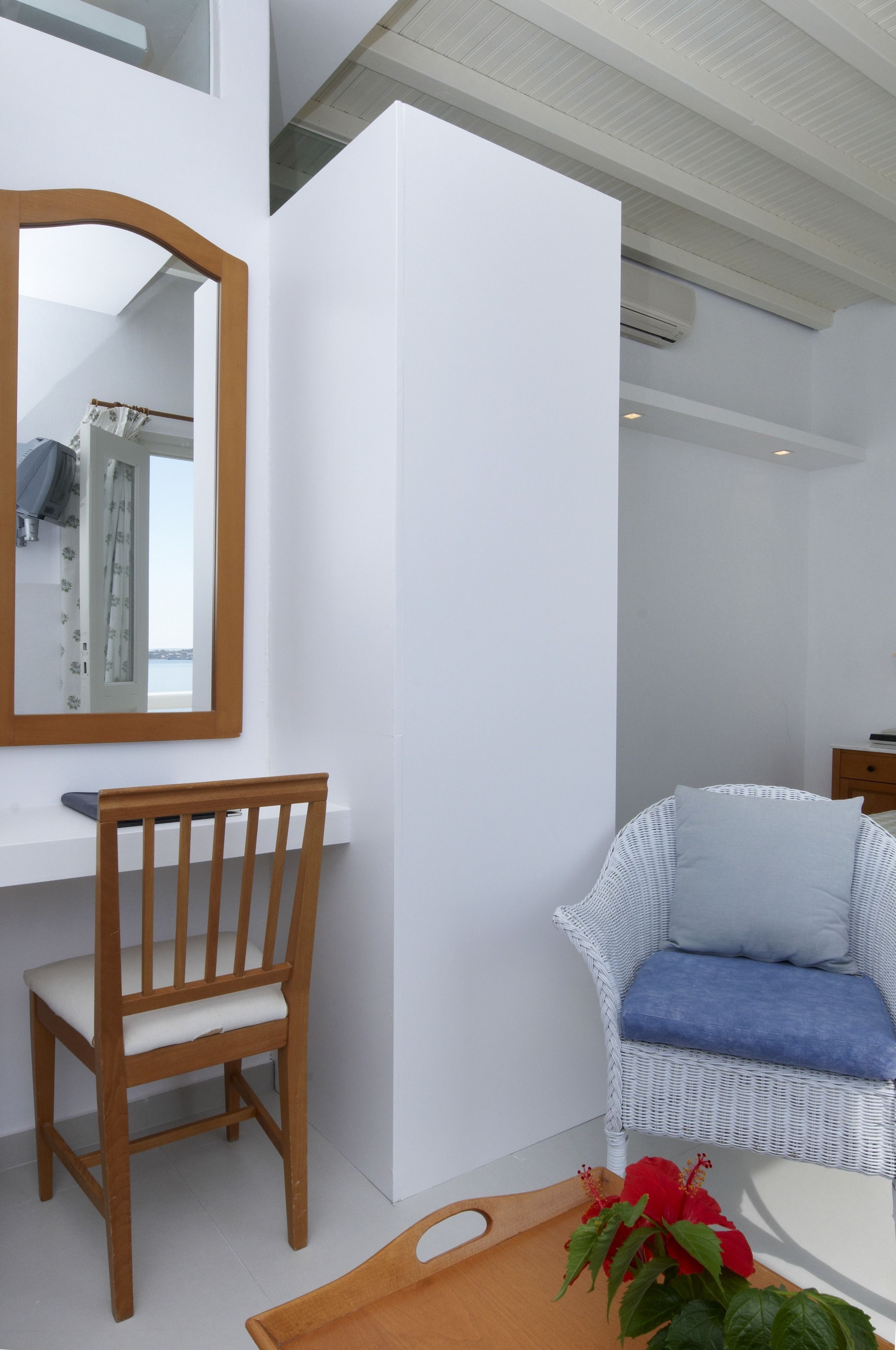 family room, sea view | in-room safe, blackout curtains, free wifi, bed sheets