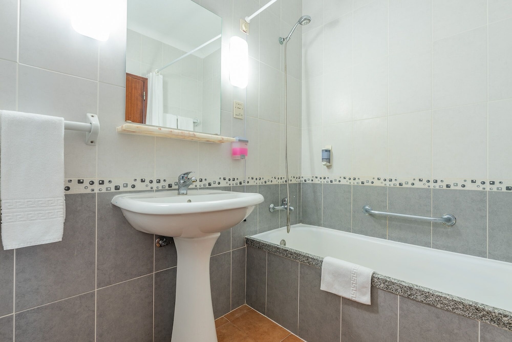 ApartHotel Navigator by null