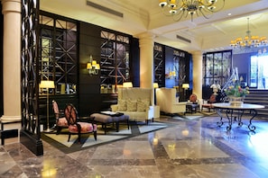Interior - Cape Royale Luxury Suites (Cape Town)