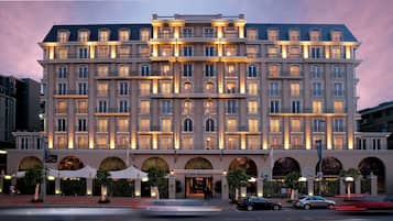 Front of property – evening/night