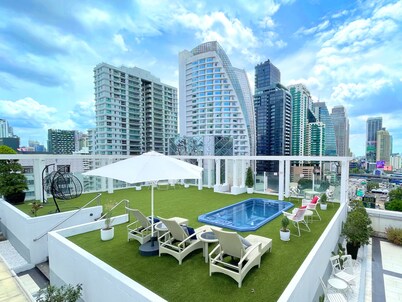 FuramaXclusive Asoke Hotel