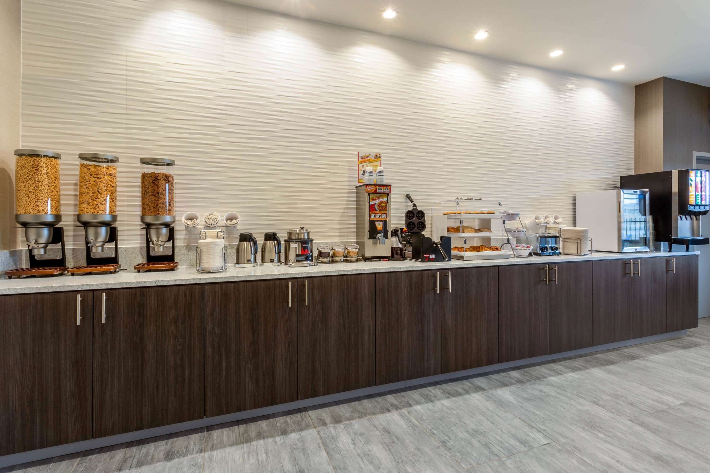 free daily self-service breakfast