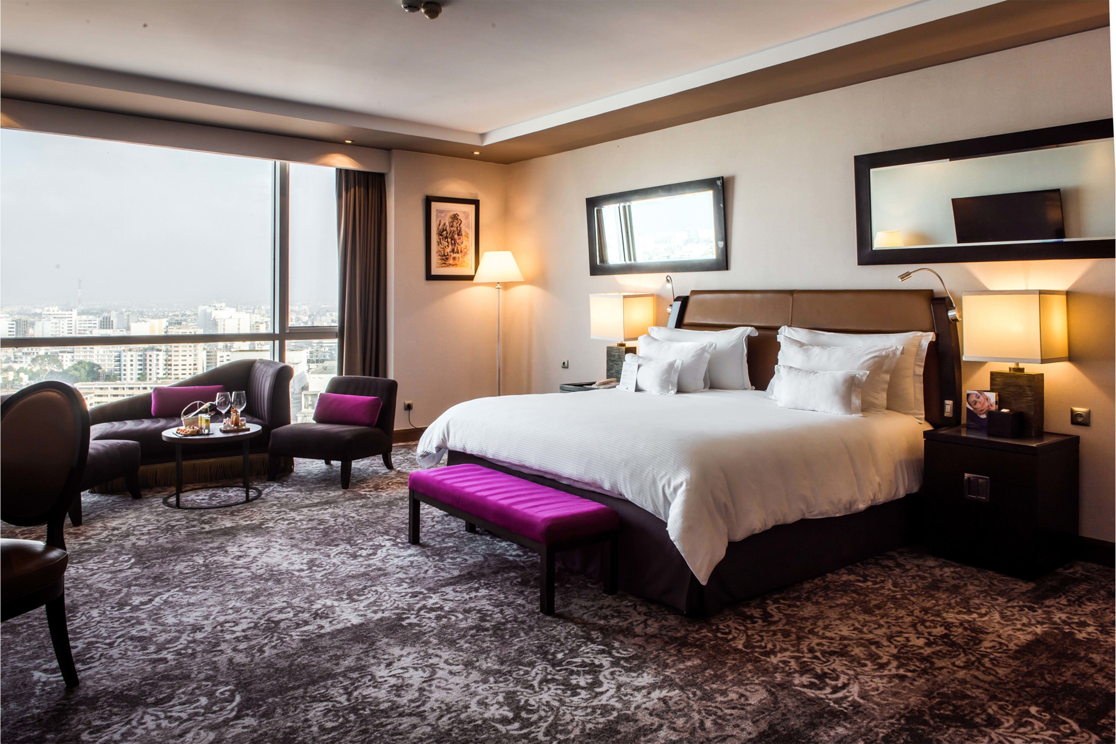 Premium bedding, pillow-top beds, minibar, in-room safe