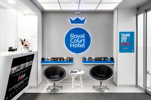 Reception - Royal Court Hotel (Prague)