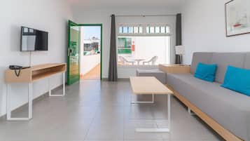 In-room safe, iron/ironing board, cribs/infant beds, rollaway beds
