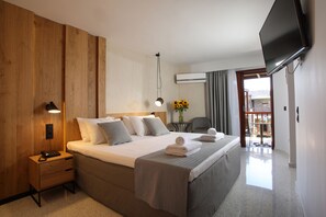 Caja de seguridad en la habitación, escritorio y insonorización 