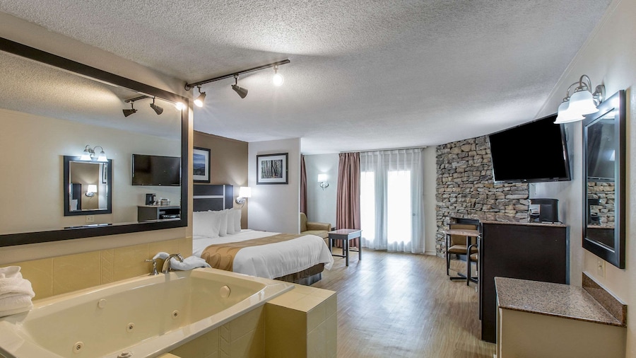 Quality Inn & Suites Gatlinburg North