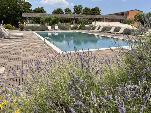 Victor Country Hotel