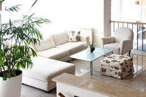 Zona de estar del vestíbulo