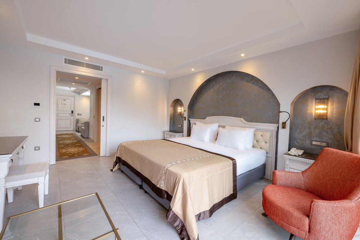 Biancheria da letto di alta qualità, minibar, una cassaforte in camera