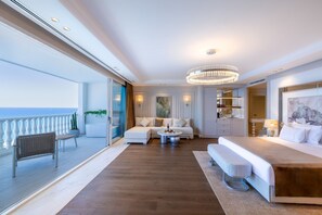 Luna Suite Sea View | 高級寢具、迷你吧、客房內保險箱、筆電工作空間