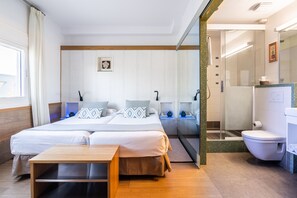 In-room safe, desk, soundproofing, iron/ironing board