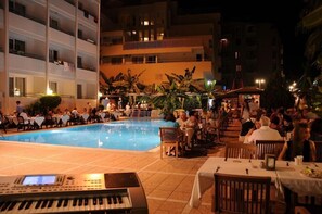 Outdoor pool - Sesin Hotel (Marmaris)