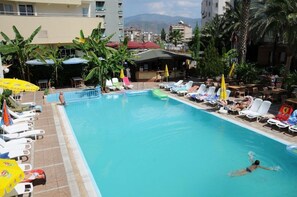 Outdoor pool - Sesin Hotel (Marmaris)